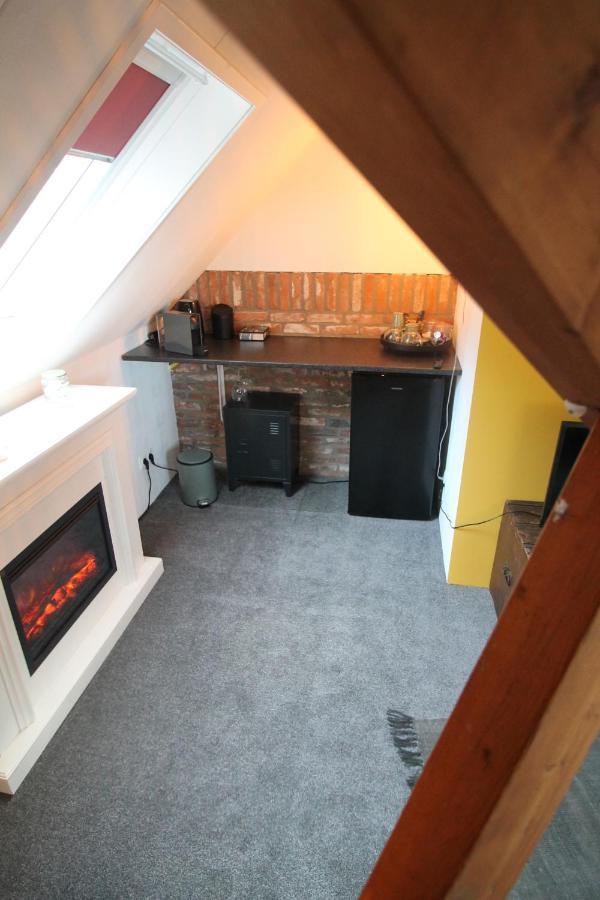 Appartamento Karin's Kruidenhoeve Kamille Met Finse Sauna Lutten
