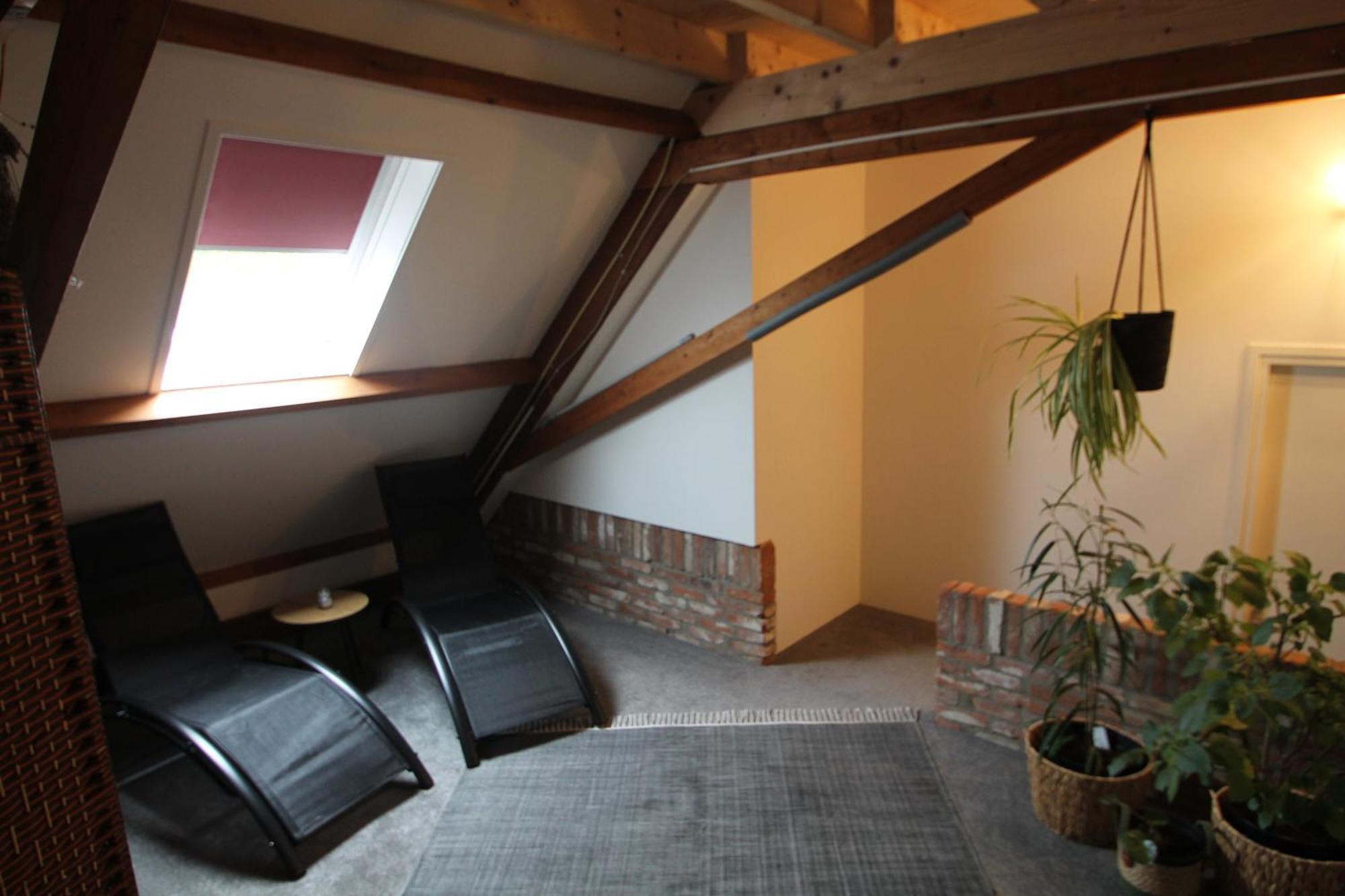 Karin's Kruidenhoeve Kamille Met Finse Sauna