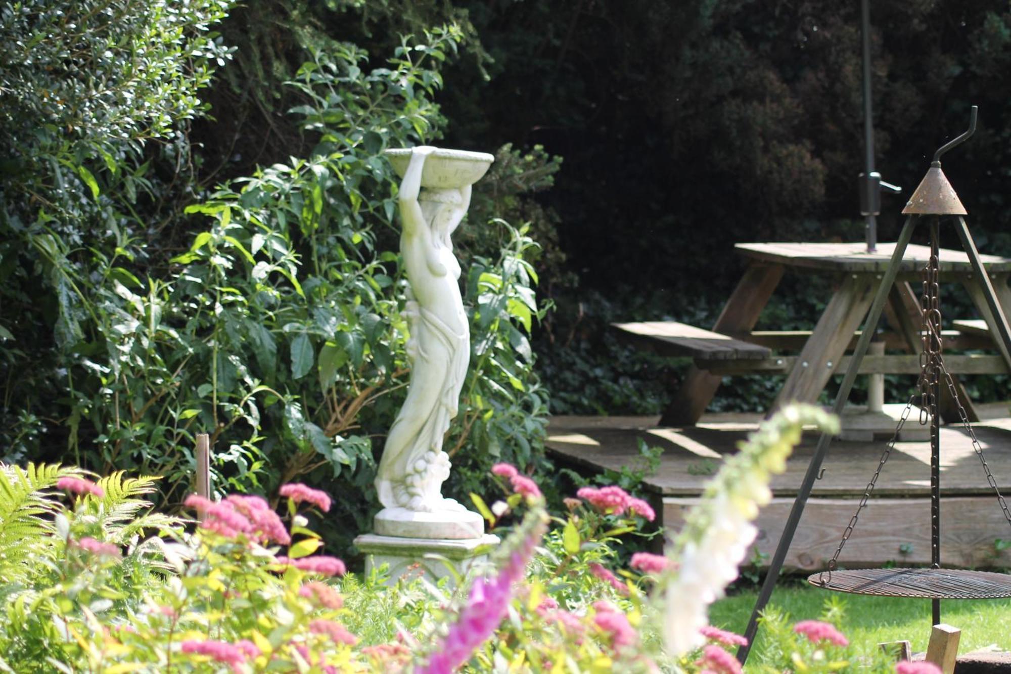 Karin's Kruidenhoeve Kamille Met Finse Sauna * Lutten